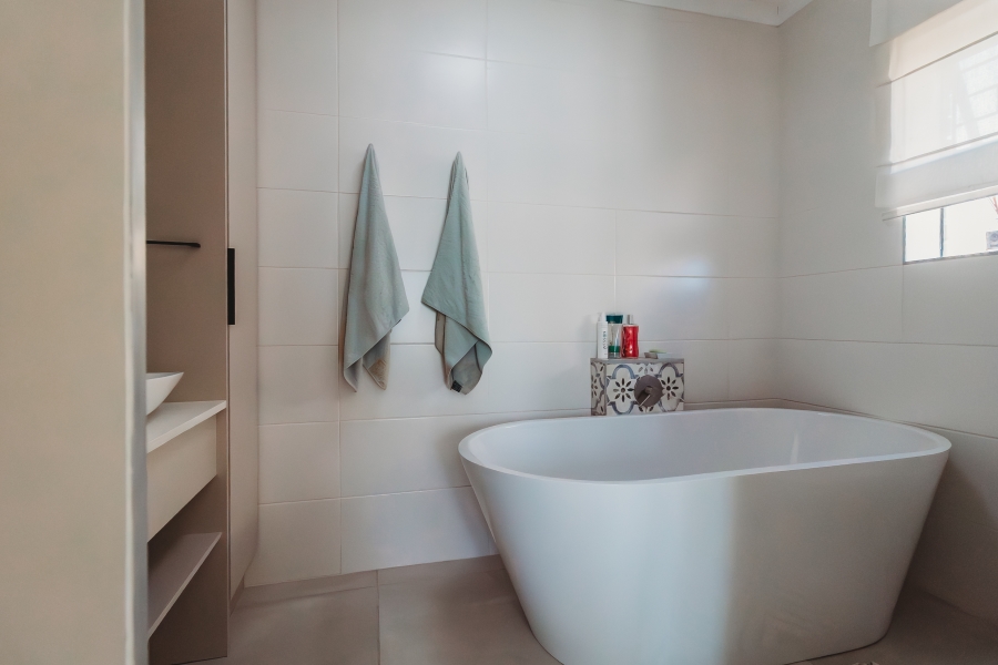 3 Bedroom Property for Sale in Heather Park Western Cape